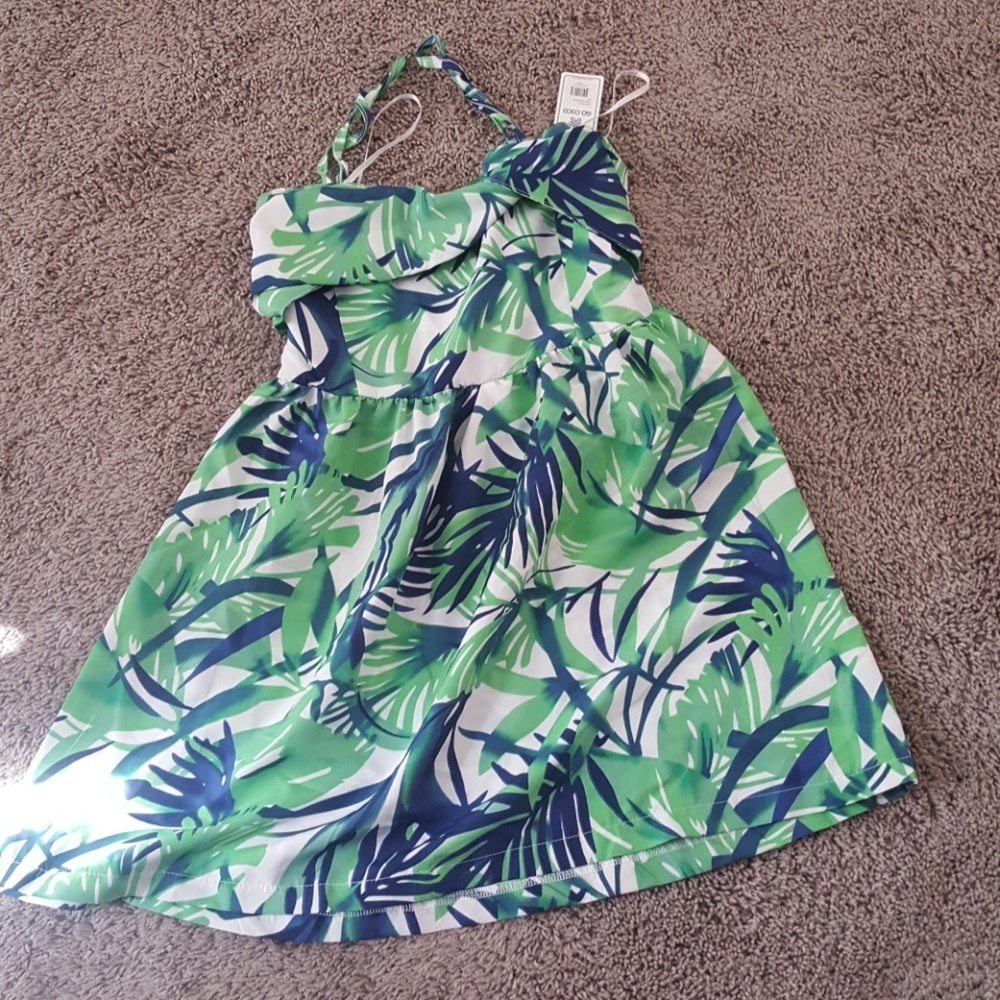 Leaf print dress